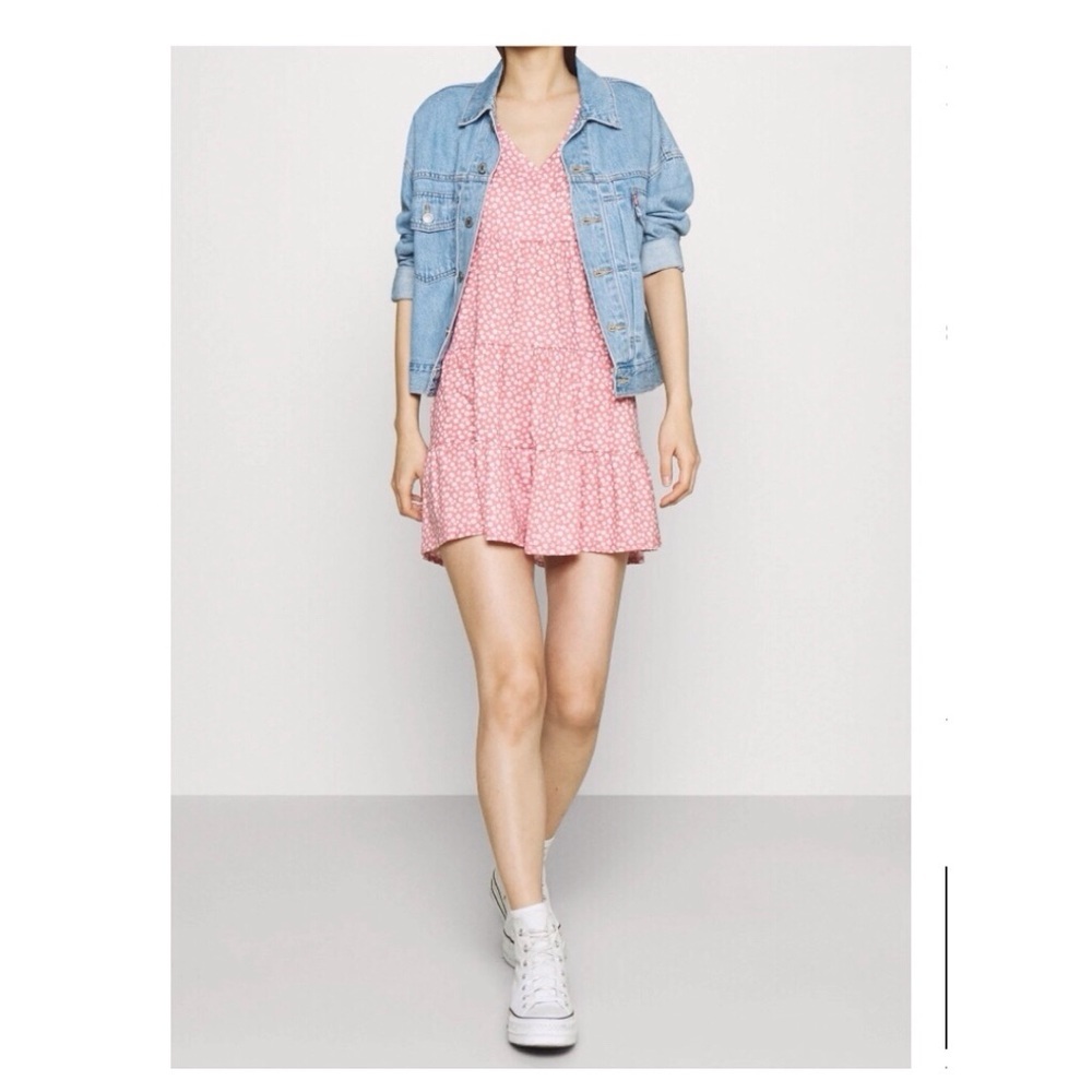 Hollister Pink Patterned Mini Dress EUC size medium